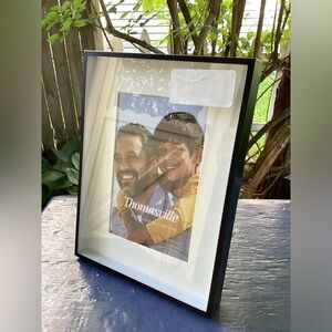 Thomasville Black Rectangular Picture Frame 6in x 8in Matted To 4in x6 in Photo